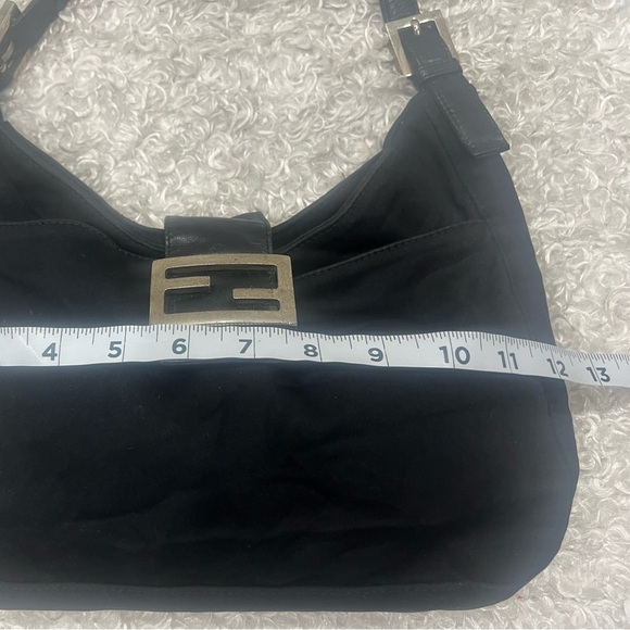 Fendi Mamma Baguette Shoulder Bag - Picture 8 of 15